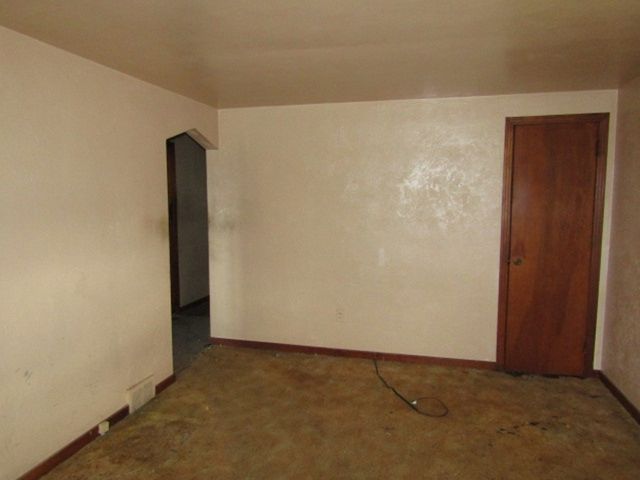 2291 Bernard St, Overbrook, PA 15234