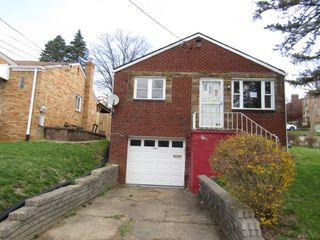 2291 Bernard St, Overbrook, PA 15234