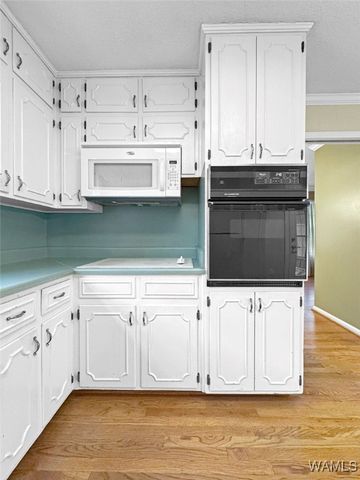 716 Downs Ave, Gardendale, AL 35071