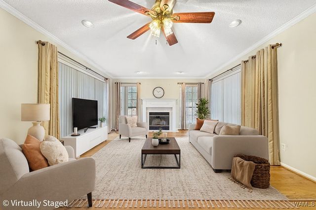 716 Downs Ave, Gardendale, AL 35071