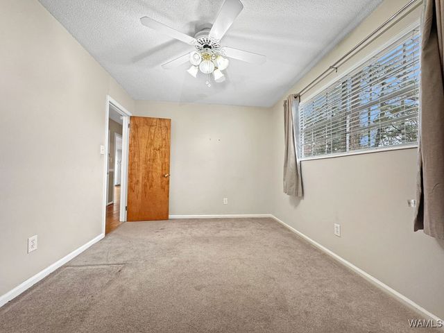 716 Downs Ave, Gardendale, AL 35071