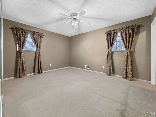 716 Downs Ave, Gardendale, AL 35071