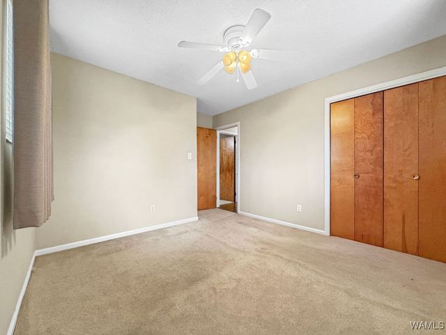 716 Downs Ave, Gardendale, AL 35071