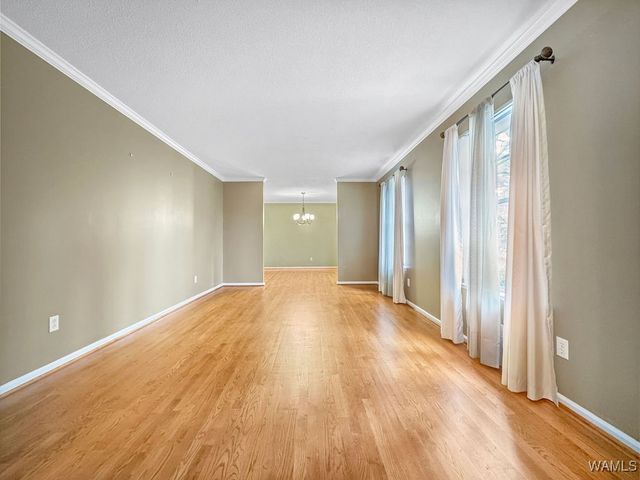 716 Downs Ave, Gardendale, AL 35071