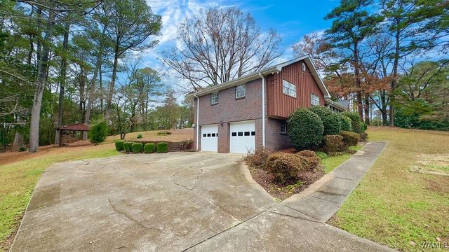 716 Downs Ave, Gardendale, AL 35071