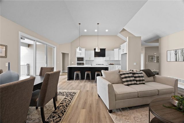 18 Eagle Hollow, Perinton, NY 14526