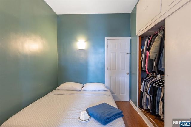 140A Clendenny Avenue, Jersey City, NJ 07304