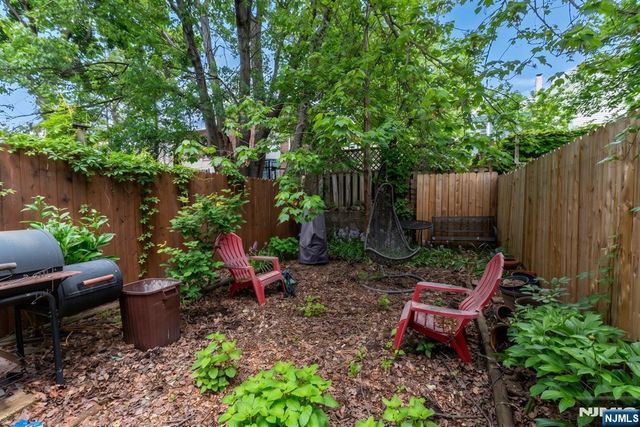 140A Clendenny Avenue, Jersey City, NJ 07304