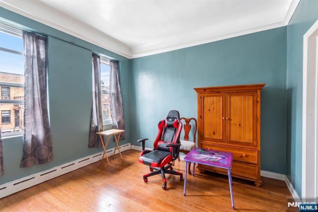 140A Clendenny Avenue, Jersey City, NJ 07304