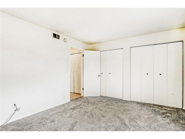 540 S Forest St 5-206, Denver, CO 80246