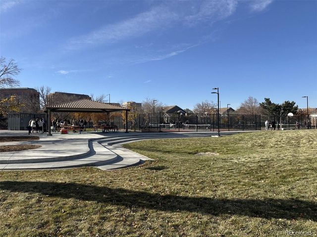 540 S Forest St 5-206, Denver, CO 80246