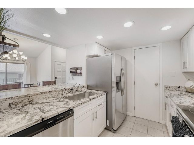 540 S Forest St 5-206, Denver, CO 80246