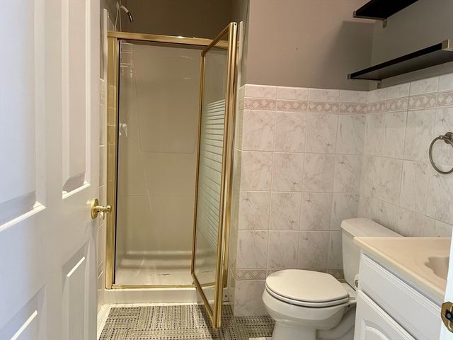 123 Newbury Street 4, Boston, MA 02116