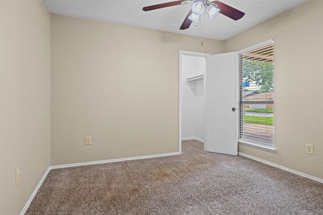 5601 Kingstree Court, Arlington, TX 76017