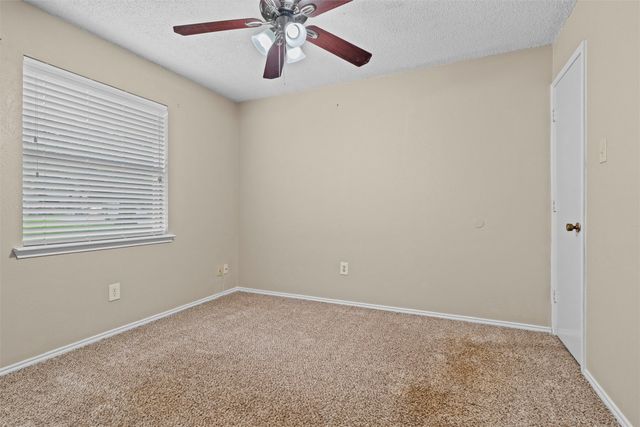 5601 Kingstree Court, Arlington, TX 76017