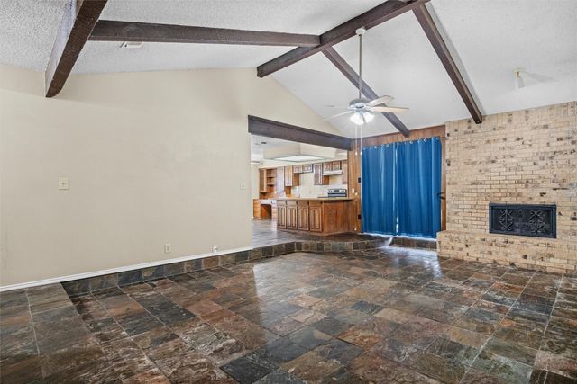 5601 Kingstree Court, Arlington, TX 76017