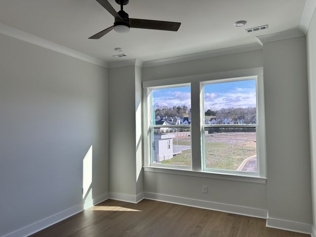 2068 Conductor Ln, Thompsons Station, TN 37179