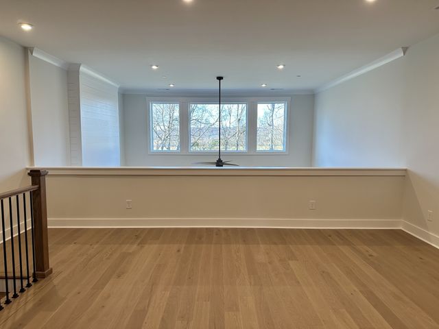 2068 Conductor Ln, Thompsons Station, TN 37179