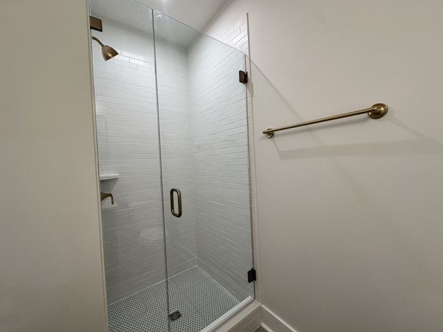 2068 Conductor Ln, Thompsons Station, TN 37179