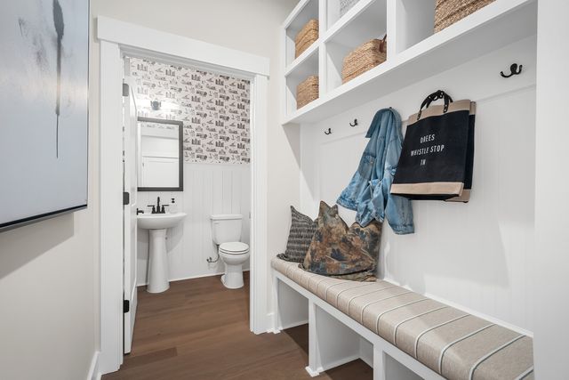 2068 Conductor Ln, Thompsons Station, TN 37179