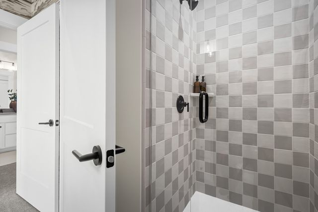 2068 Conductor Ln, Thompsons Station, TN 37179