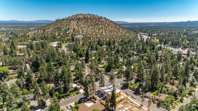 940 NE Norton Avenue Lot 4, Bend, OR 97701