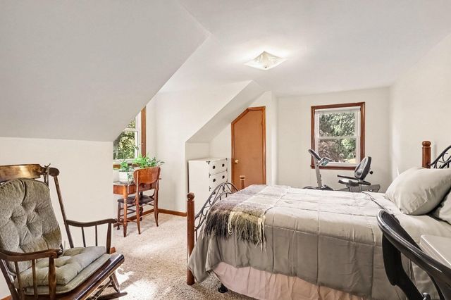 887 Cheri Lane, Mendota Heights, MN 55120