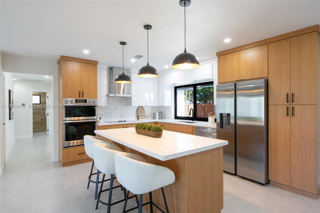 1655 N 50th Ave, Hollywood, FL 33021