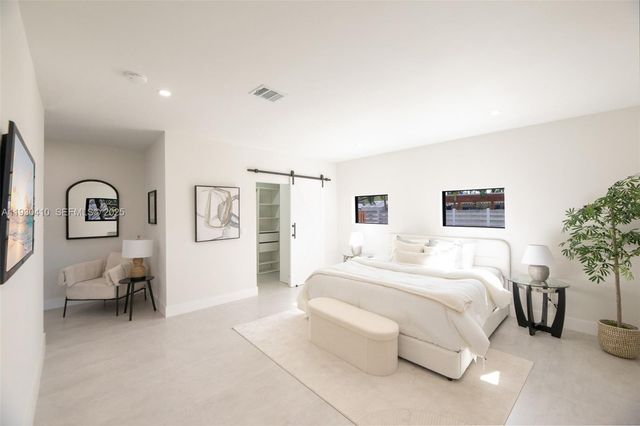 1655 N 50th Ave, Hollywood, FL 33021