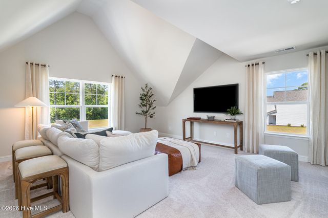 2123 Marietta Circle NW, Ash, NC 28420