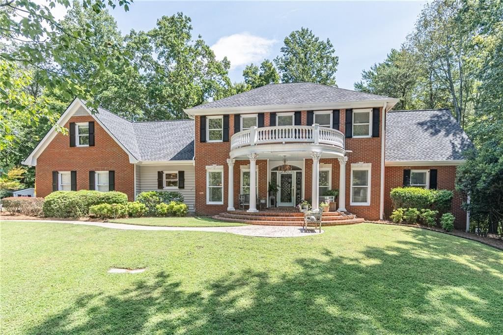 1167 E Lake Drive, Gainesville, GA 30506