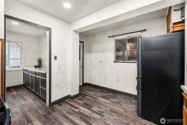 18 Oak Park Drive SW, Lakewood, WA 98499