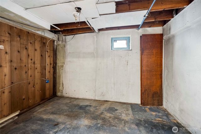 18 Oak Park Drive SW, Lakewood, WA 98499