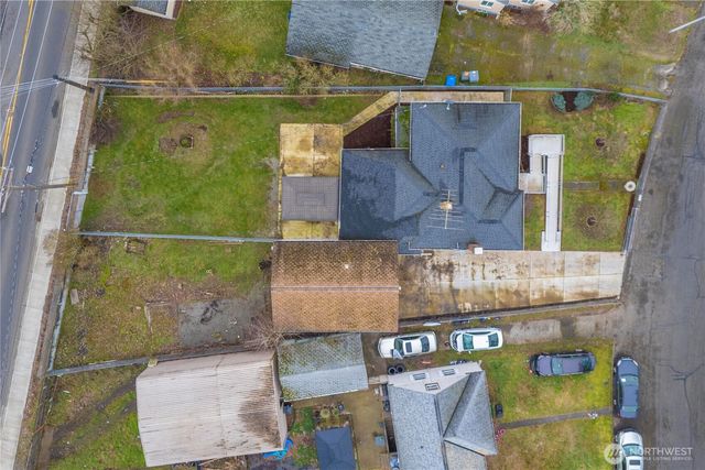 18 Oak Park Drive SW, Lakewood, WA 98499