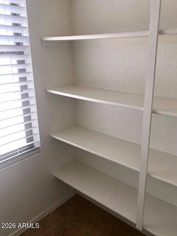 2425 E HAZELTINE Way, Chandler, AZ 85249