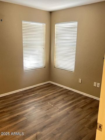 2425 E HAZELTINE Way, Chandler, AZ 85249