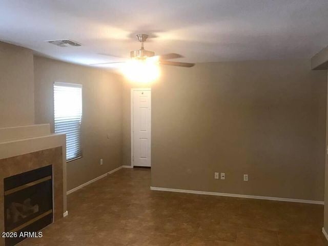 2425 E HAZELTINE Way, Chandler, AZ 85249