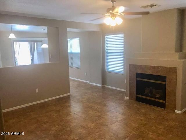 2425 E HAZELTINE Way, Chandler, AZ 85249