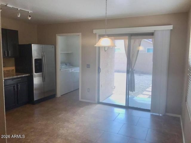 2425 E HAZELTINE Way, Chandler, AZ 85249