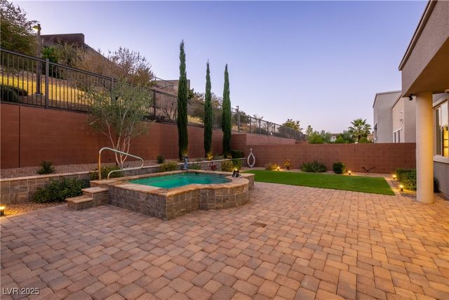 6133 Stone Rise Street, Las Vegas, NV 89135