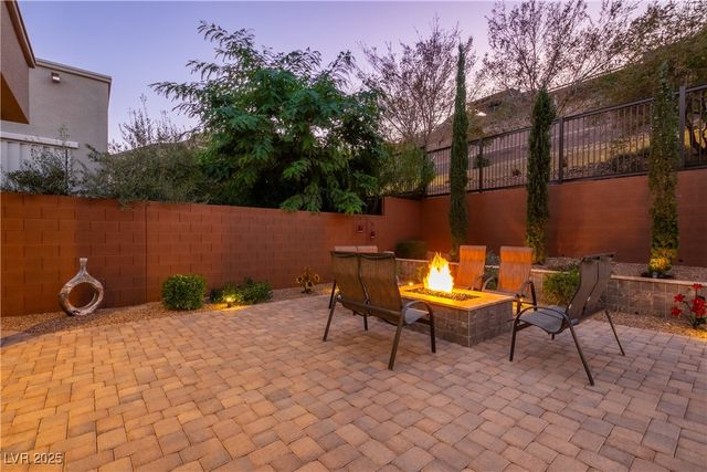 6133 Stone Rise Street, Las Vegas, NV 89135