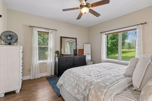 11415 242nd Court E, Lakeville, MN 55044