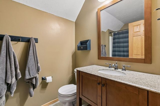 11415 242nd Court E, Lakeville, MN 55044