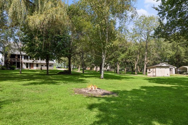 11415 242nd Court E, Lakeville, MN 55044
