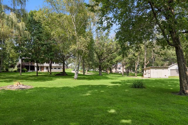 11415 242nd Court E, Lakeville, MN 55044