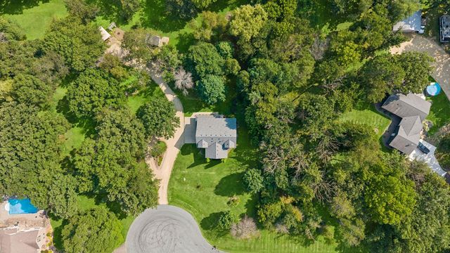 11415 242nd Court E, Lakeville, MN 55044