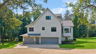 11415 242nd Court E, Lakeville, MN 55044
