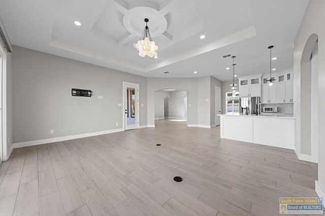 60 Whooping Crane Dr., Laguna Vista, TX 78578