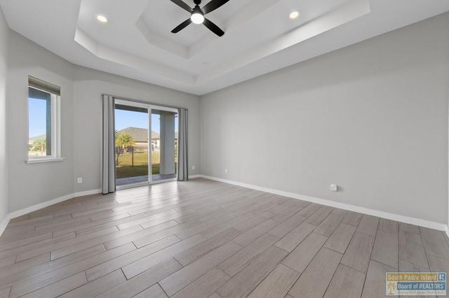 60 Whooping Crane Dr., Laguna Vista, TX 78578