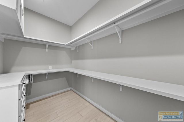 60 Whooping Crane Dr., Laguna Vista, TX 78578